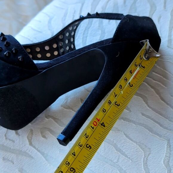 Just Fab Studded🖤 Sexy Platform Stilettos NWOT Size 7.5 - Picture 13 of 16